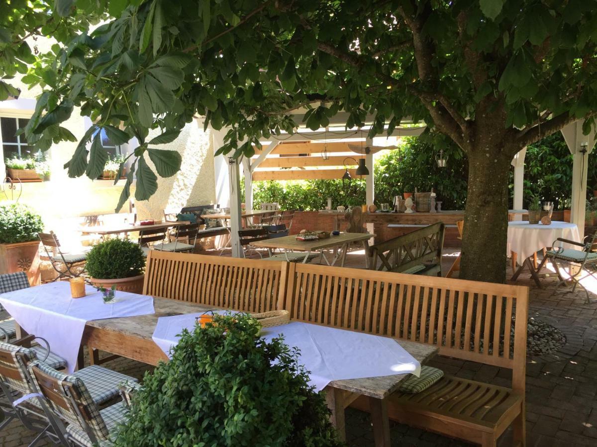 Gasthaus Schwanen & Villa Pfarrhus Stuhlingen Εξωτερικό φωτογραφία